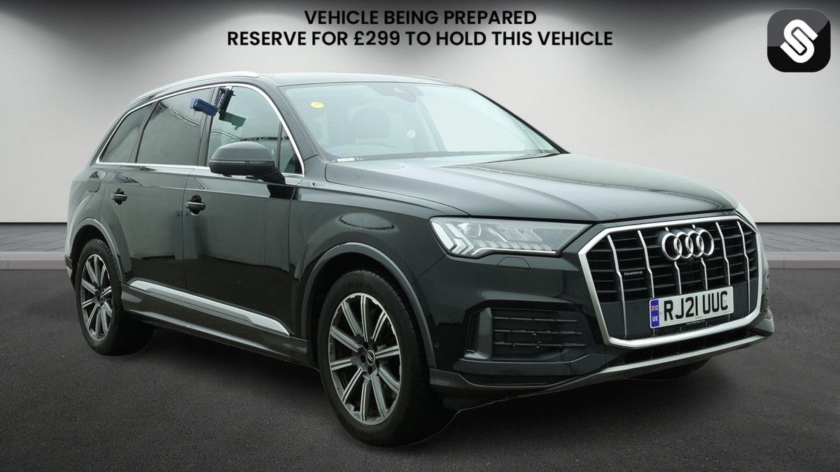 Audi Q7 Sticky Header Image