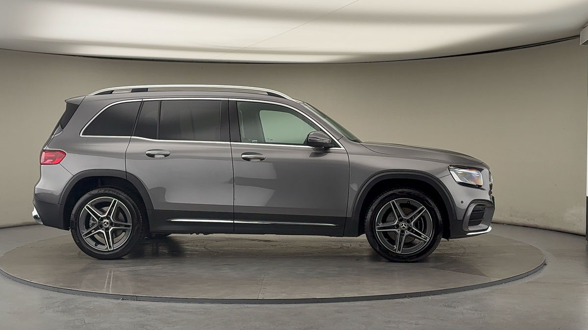 More views of Mercedes-Benz GLB