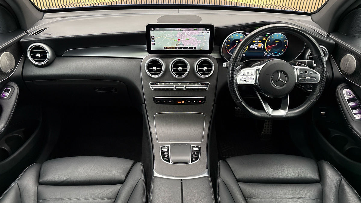 Mercedes-Benz GLC Image 12