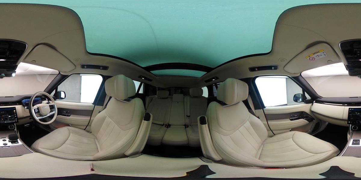 More views of Land Rover Range Rover