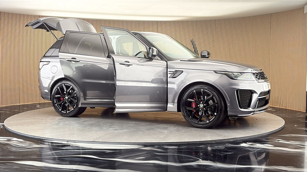 More views of Land Rover Range Rover Sport