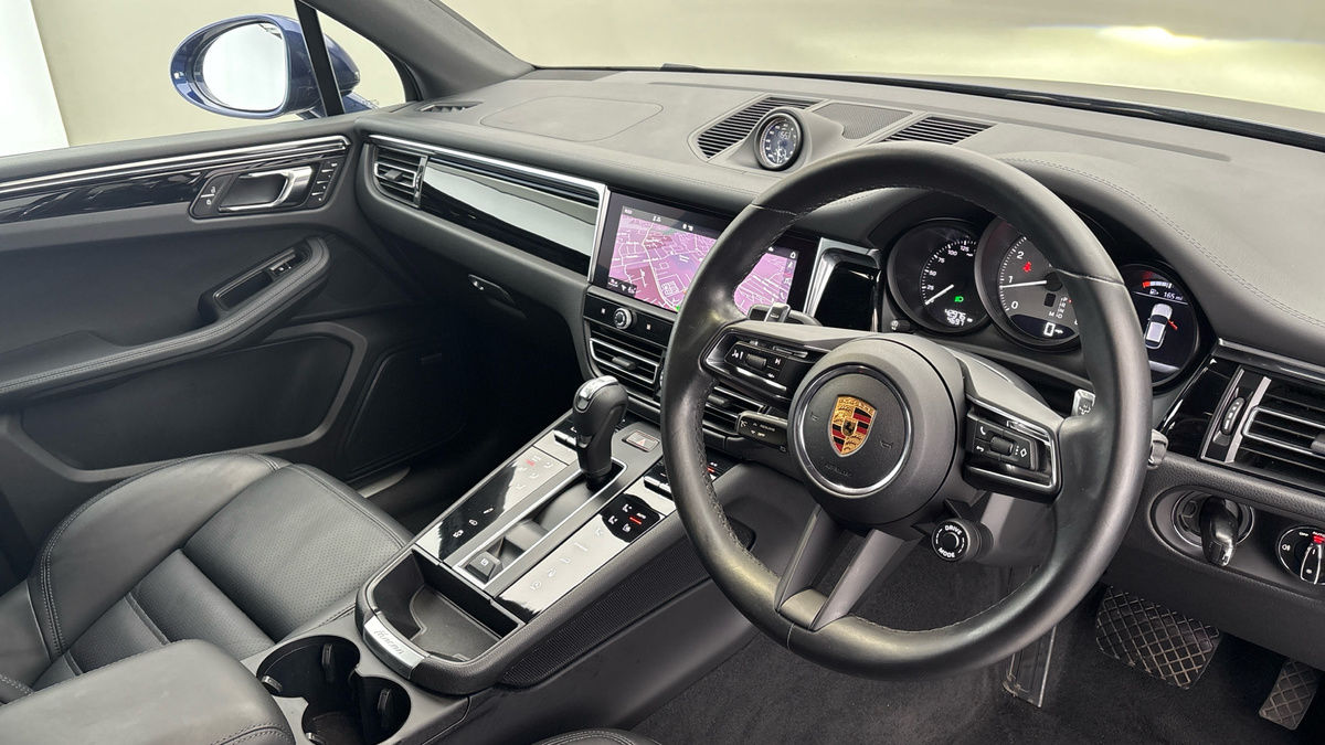 Porsche Macan Image 5