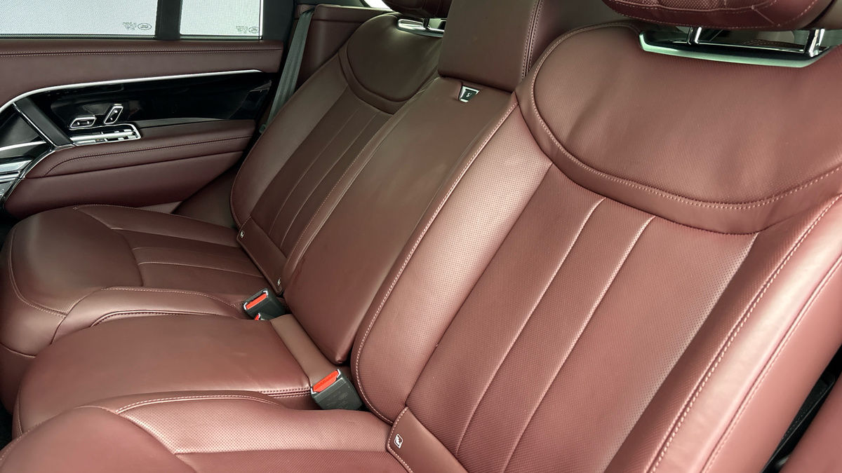 Land Rover Range Rover Image 8