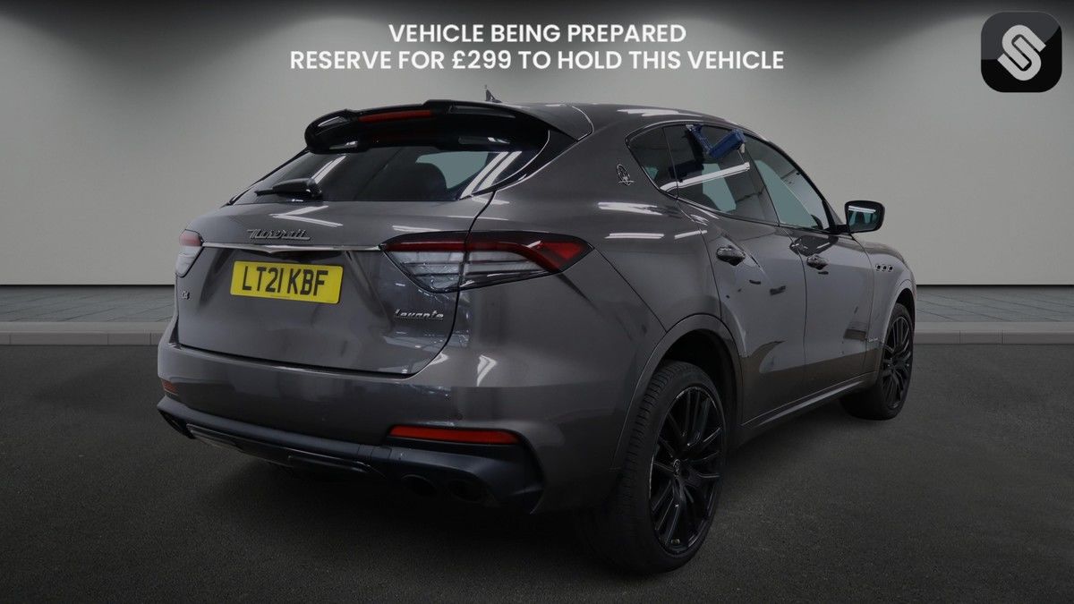 Maserati Levante Image 4