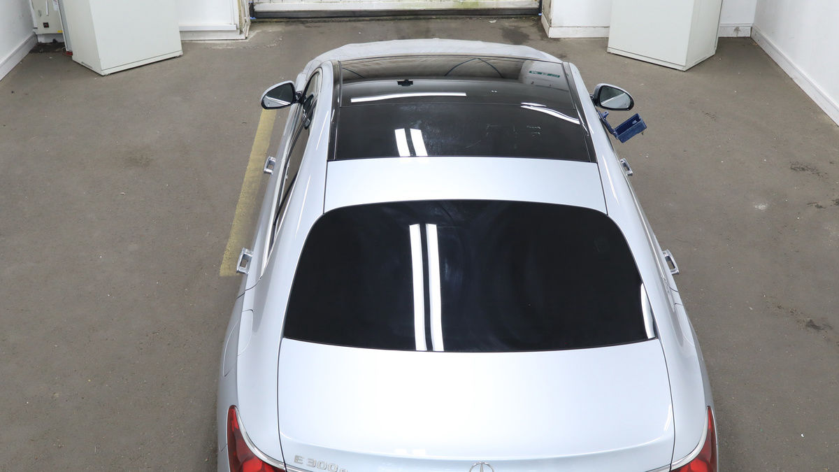 Mercedes-Benz E Class Image 8