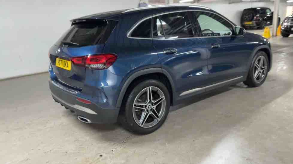 More views of Mercedes-Benz GLA