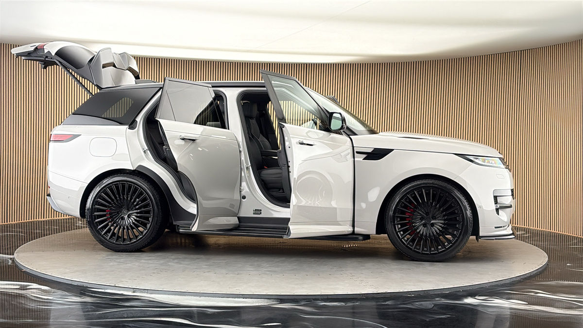 More views of Land Rover Range Rover Sport