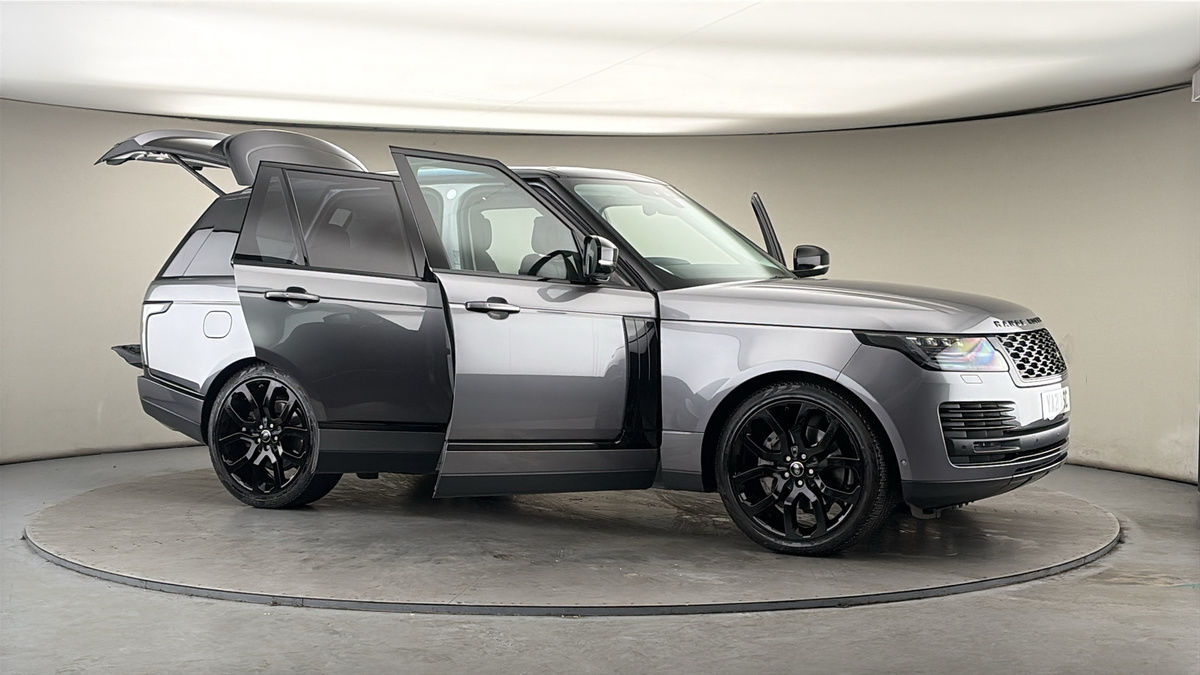 More views of Land Rover Range Rover