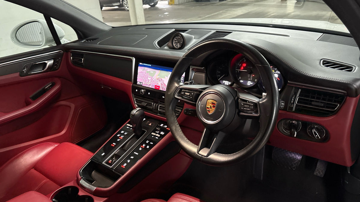 Porsche Macan Image 5