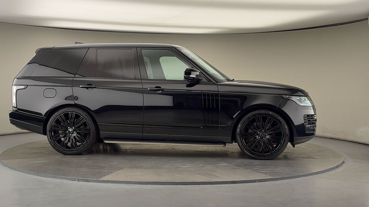 More views of Land Rover Range Rover