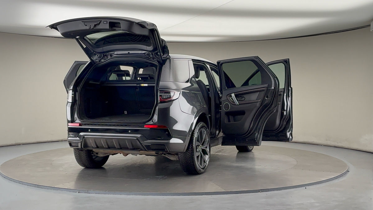 More views of Land Rover Discovery Sport