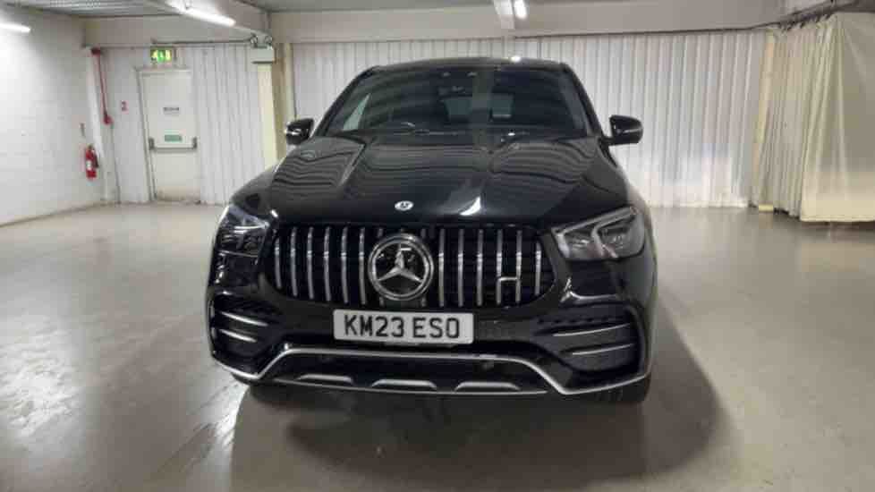 More views of Mercedes-Benz GLE
