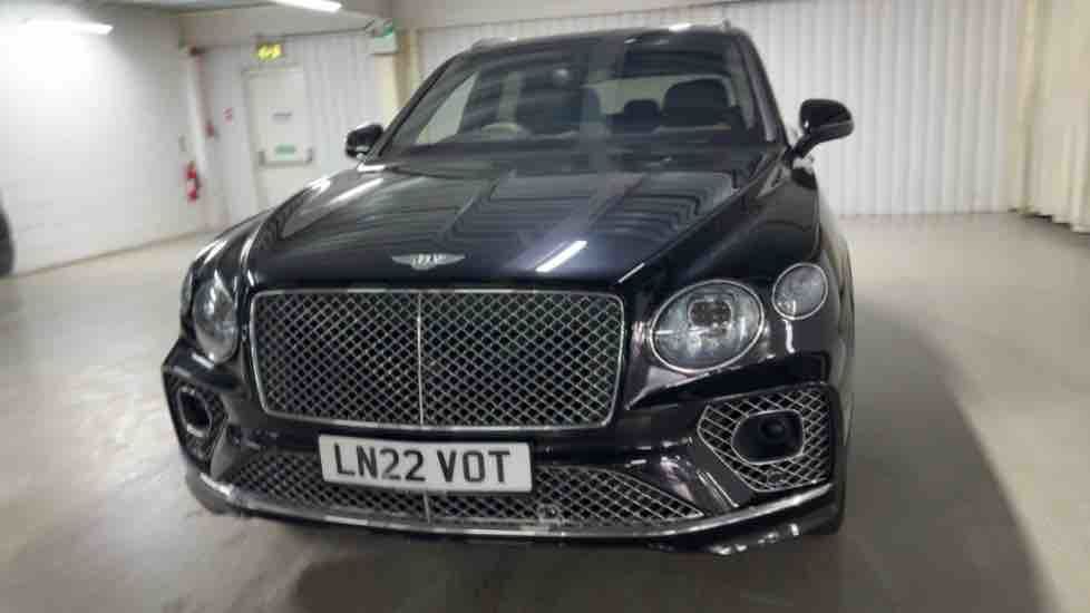 More views of Bentley Bentayga