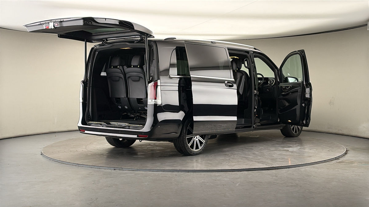 More views of Mercedes-Benz V Class