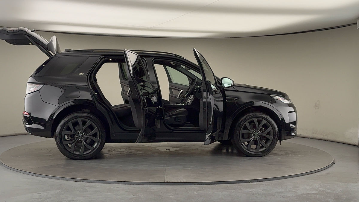 More views of Land Rover Discovery Sport