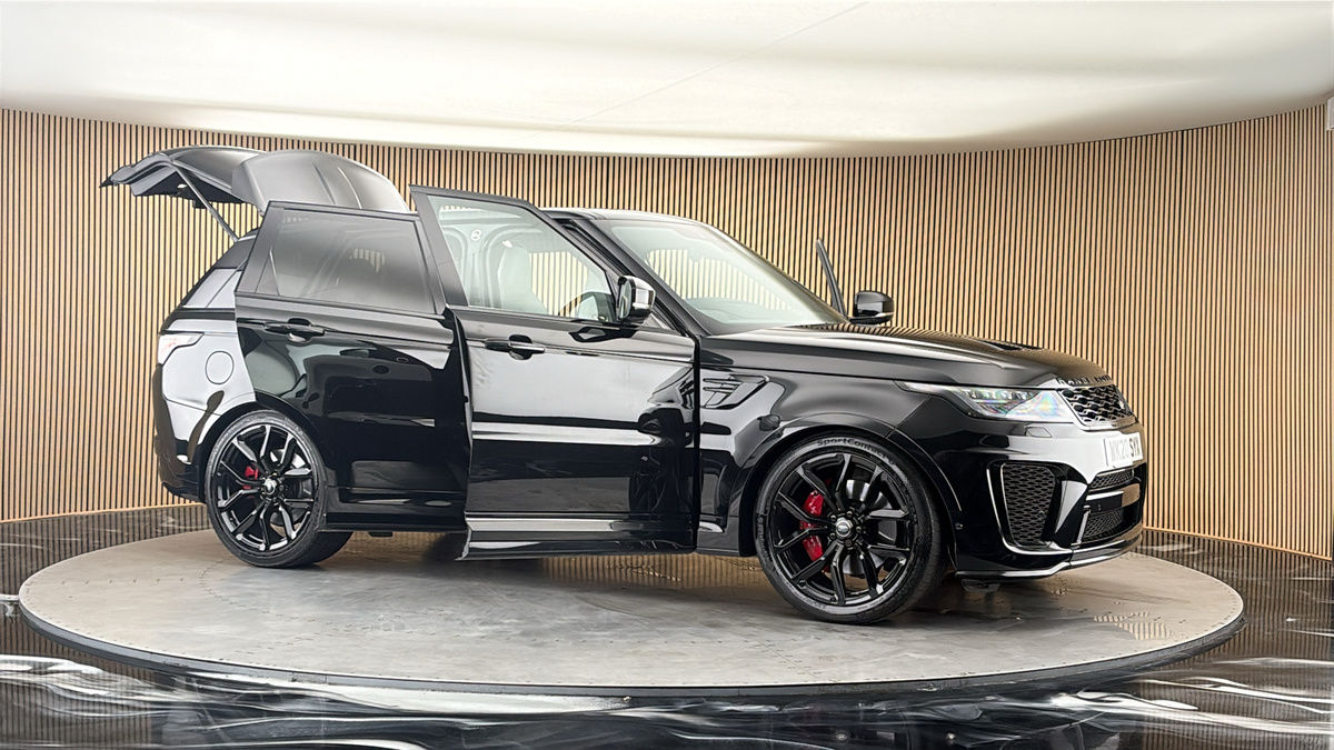 More views of Land Rover Range Rover Sport