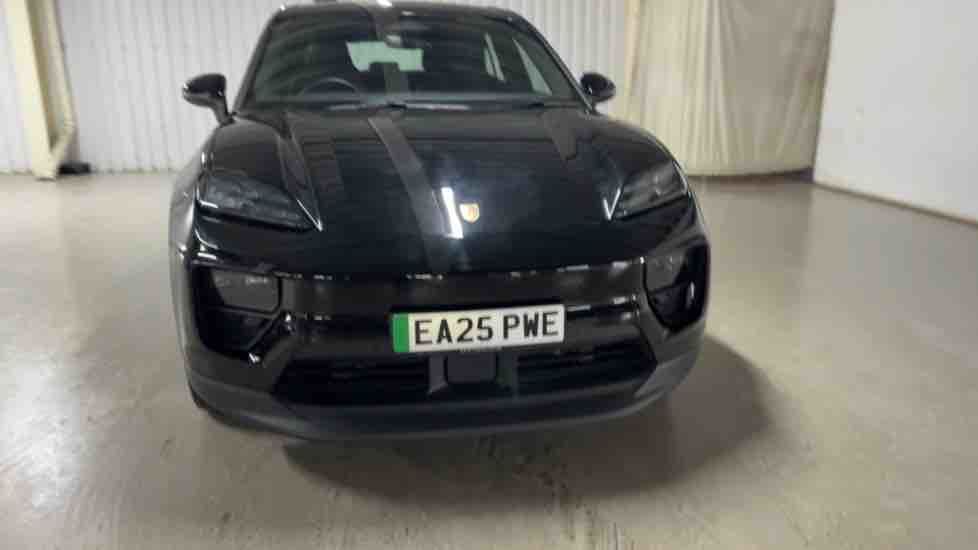 More views of Porsche Macan