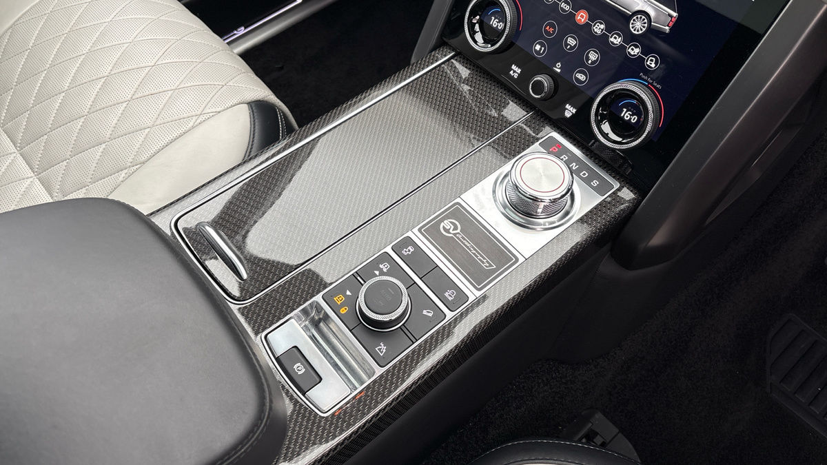 Land Rover Range Rover Image 18
