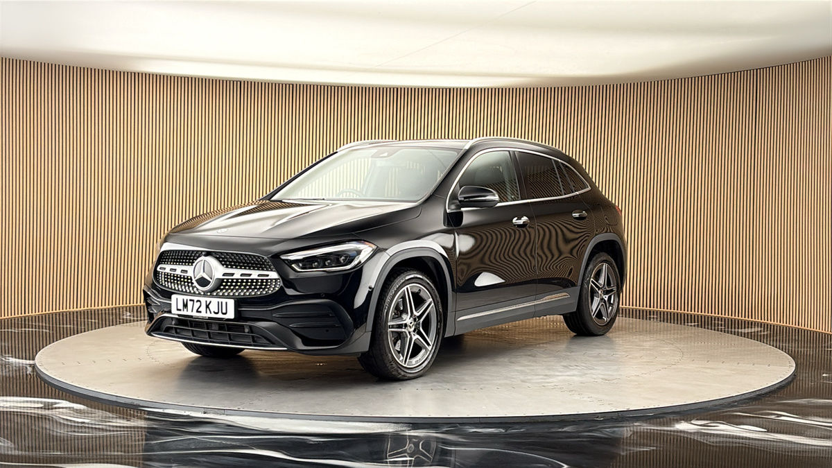 More views of Mercedes-Benz GLA