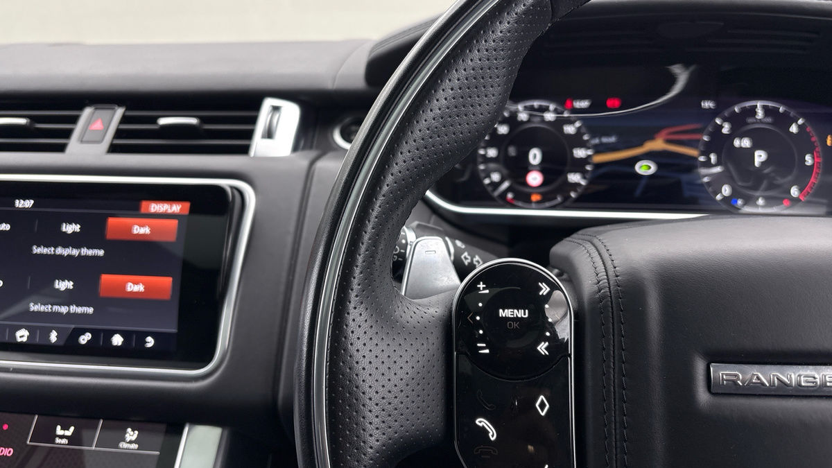 Land Rover Range Rover Sport Image 13