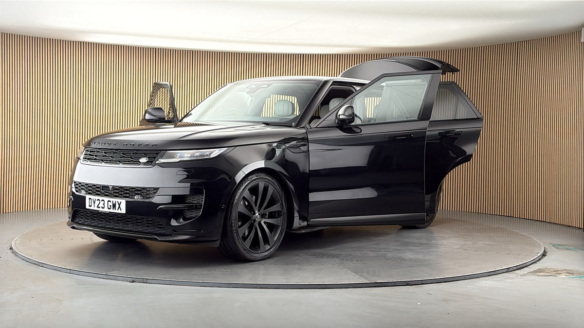 More views of Land Rover Range Rover Sport