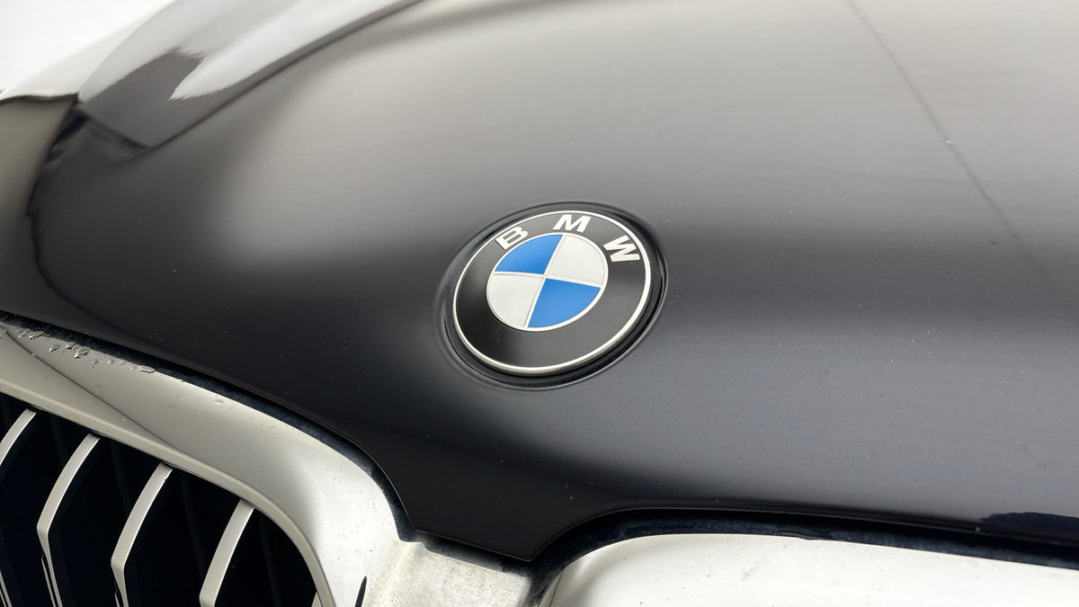 BMW 5 Series Image 24