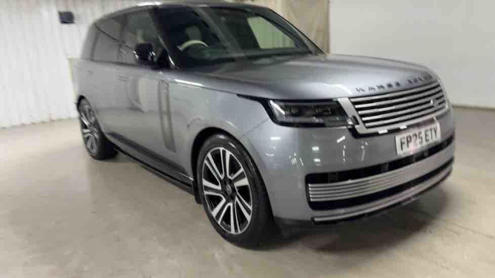 More views of Land Rover Range Rover