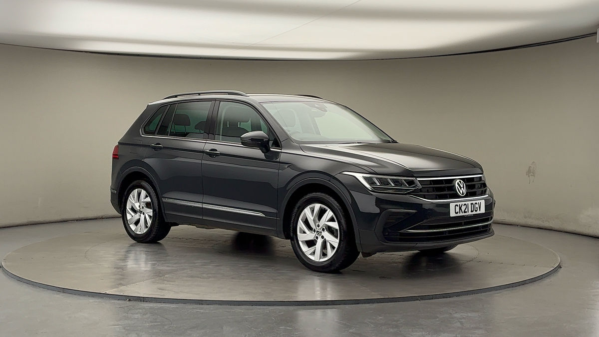 More views of Volkswagen Tiguan