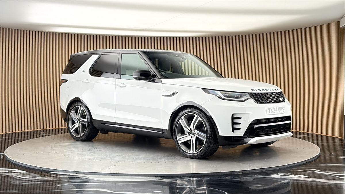 More views of Land Rover Discovery