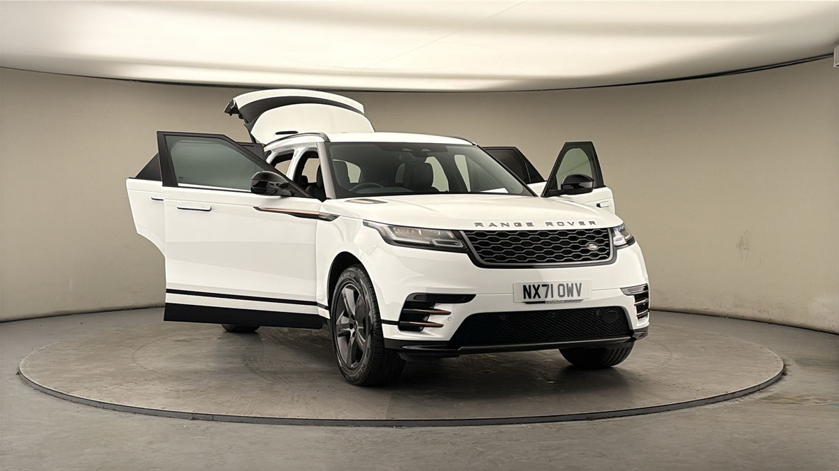 More views of Land Rover Range Rover Velar