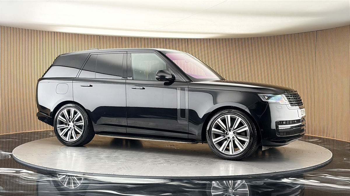 More views of Land Rover Range Rover