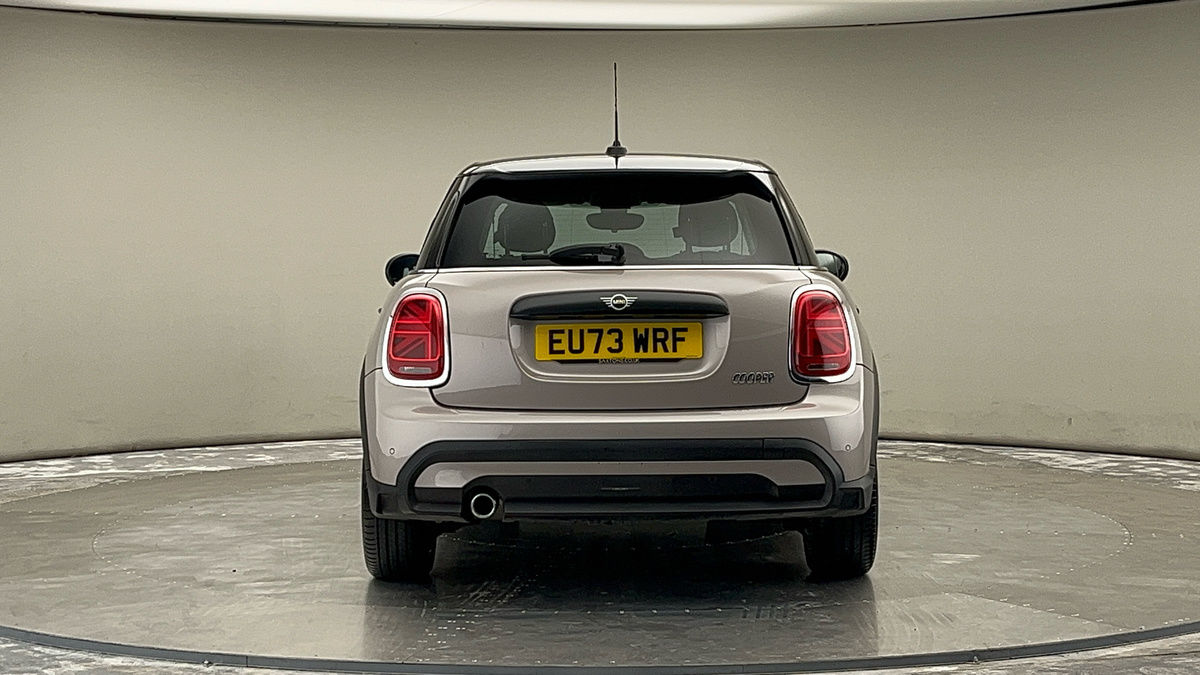 MINI Hatch Image 4