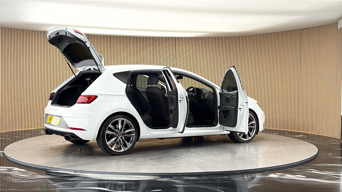 More views of SEAT Leon