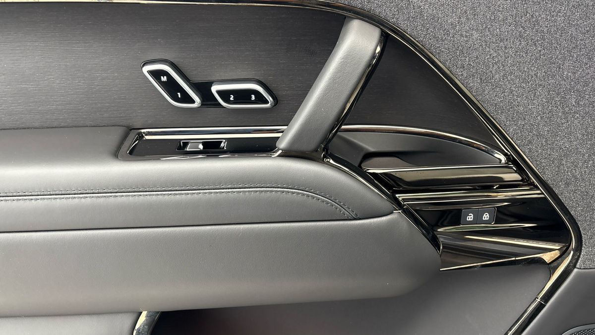 Land Rover Range Rover Sport Image 19