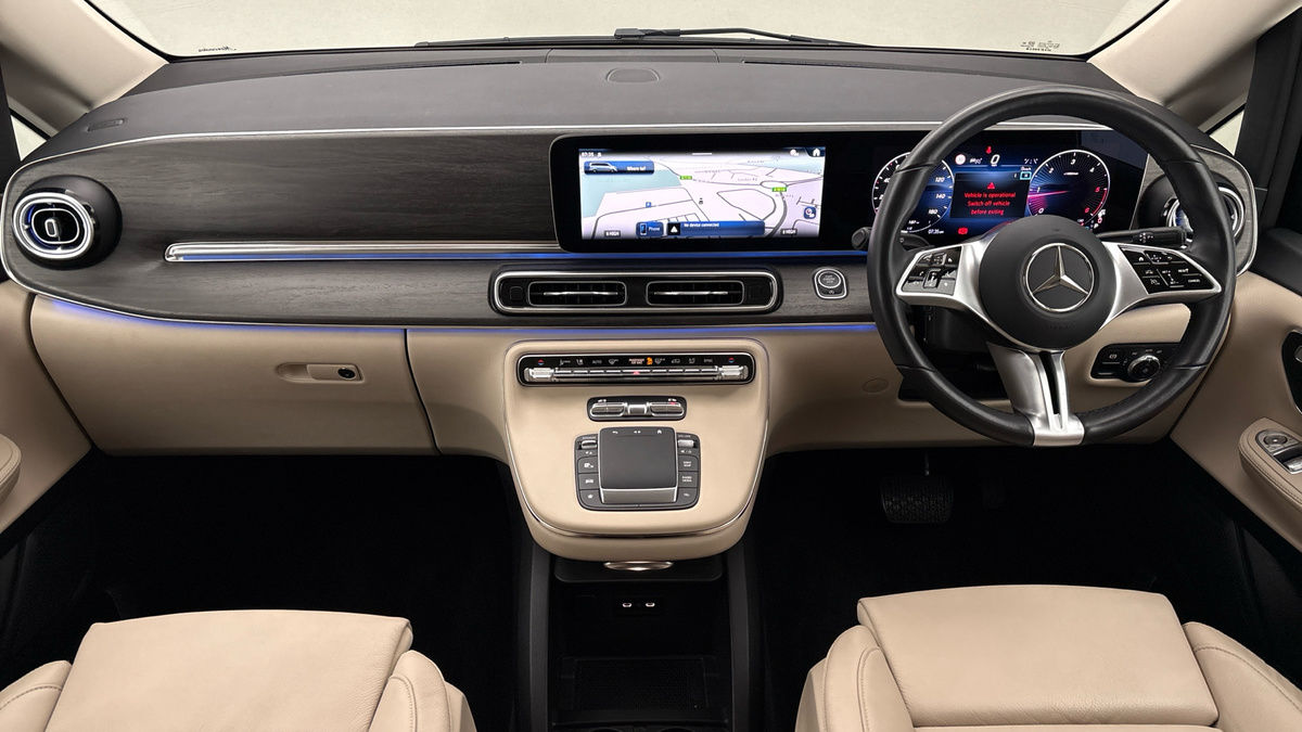 Mercedes-Benz V Class Image 12