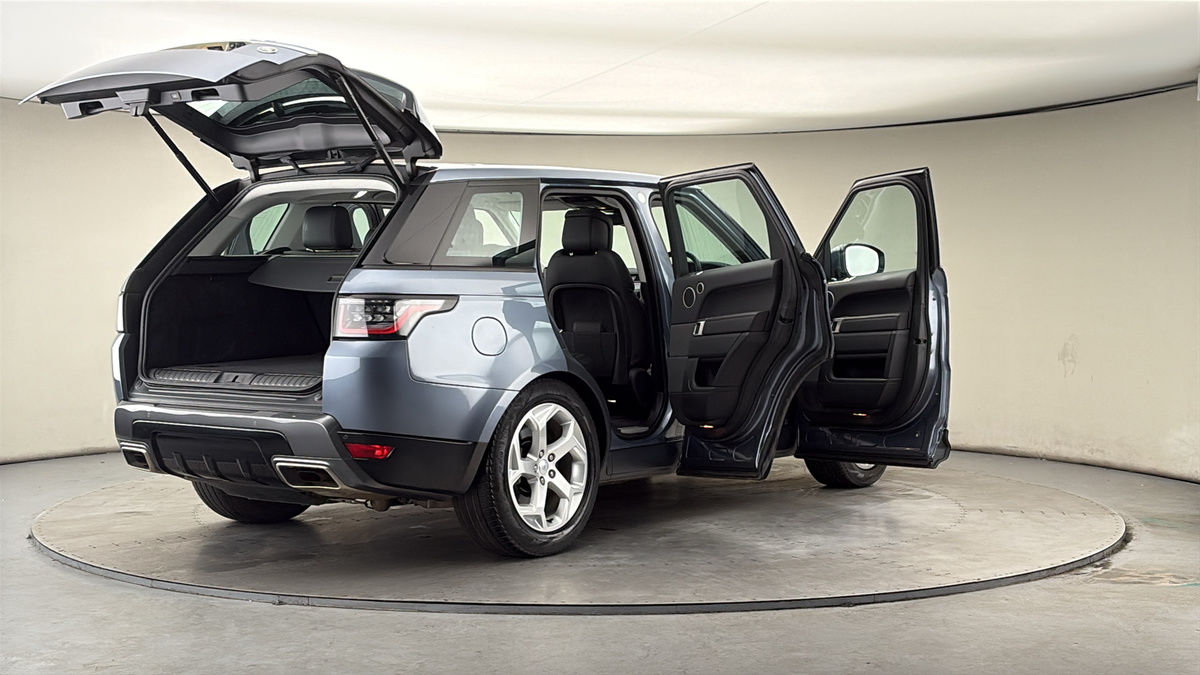 More views of Land Rover Range Rover Sport