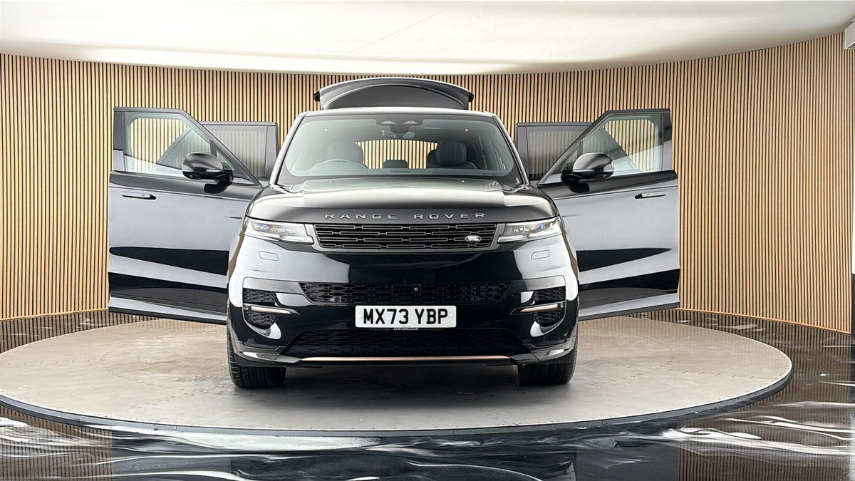 More views of Land Rover Range Rover Sport
