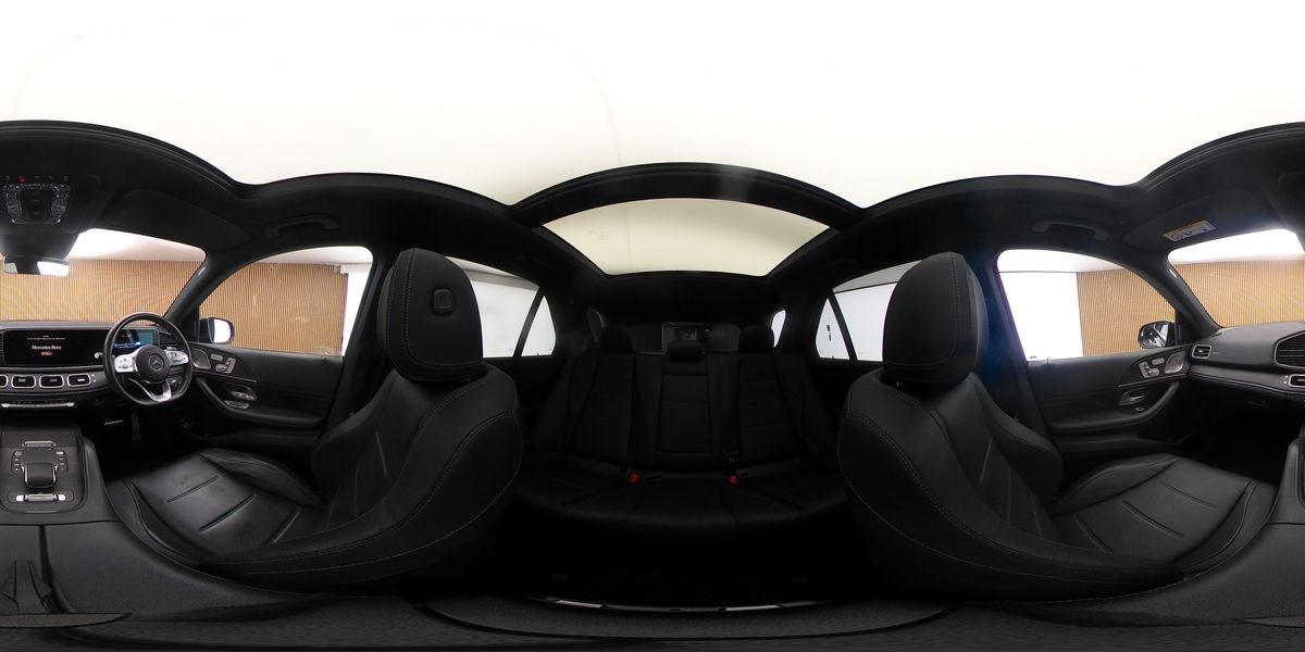 More views of Mercedes-Benz GLE