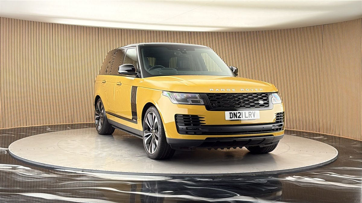 More views of Land Rover Range Rover