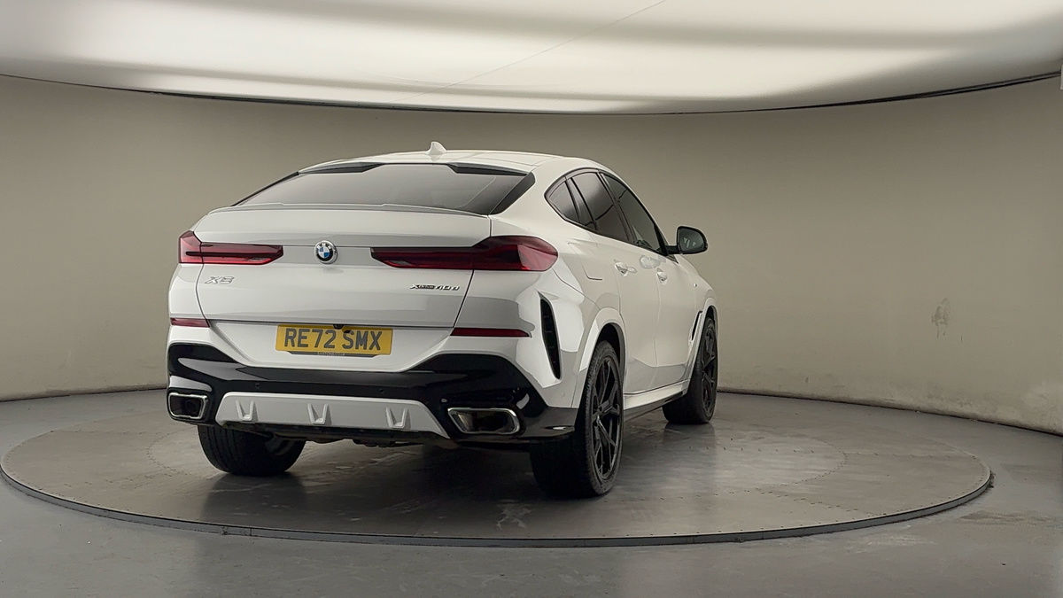 More views of BMW X6