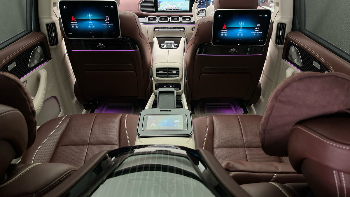 Mercedes-Benz Maybach GLS Image 34