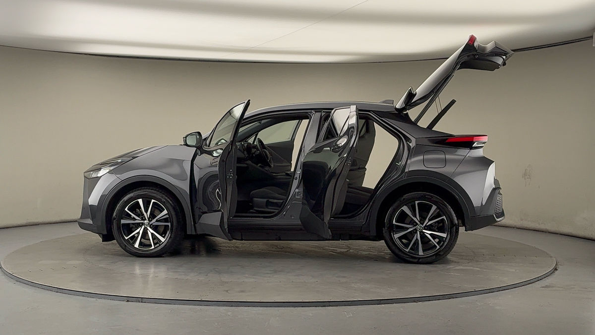 More views of Toyota C-HR