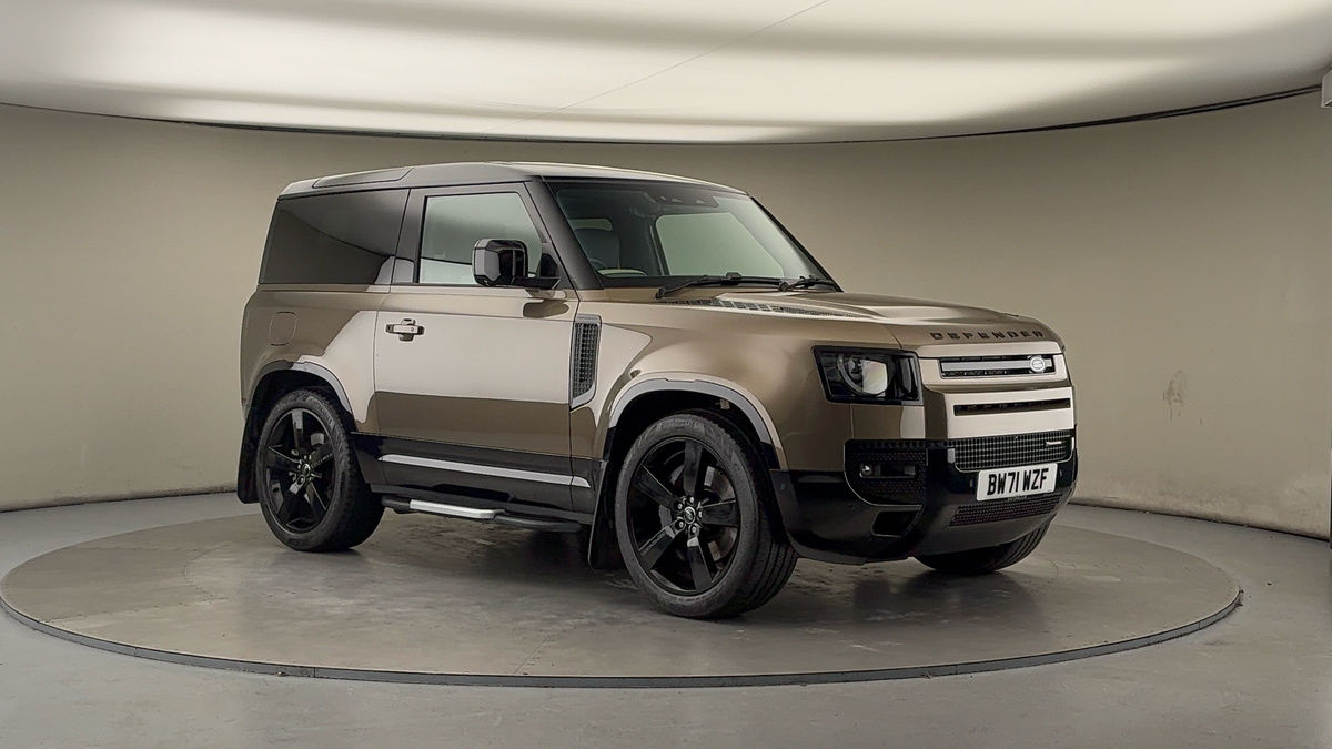 More views of Land Rover Defender 90