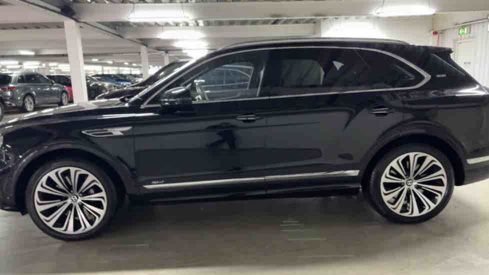 More views of Bentley Bentayga