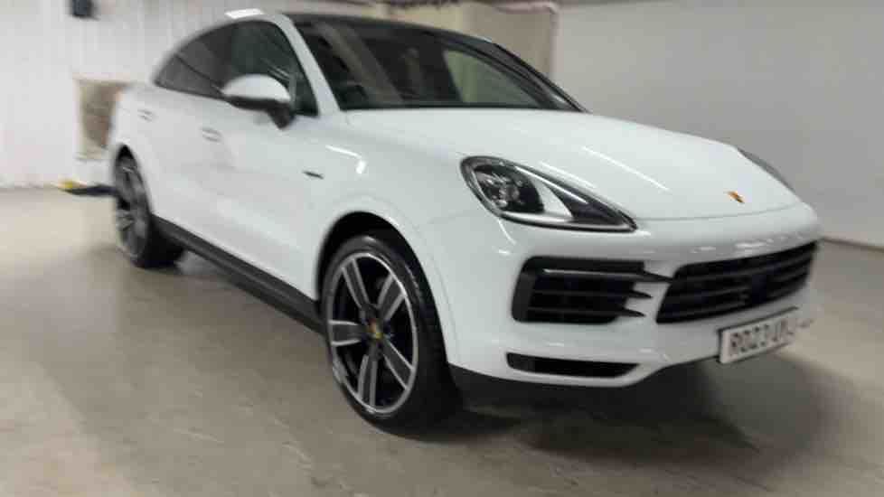 More views of Porsche Cayenne