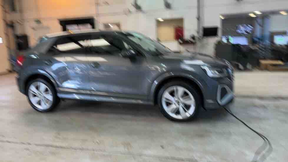 More views of Audi Q2