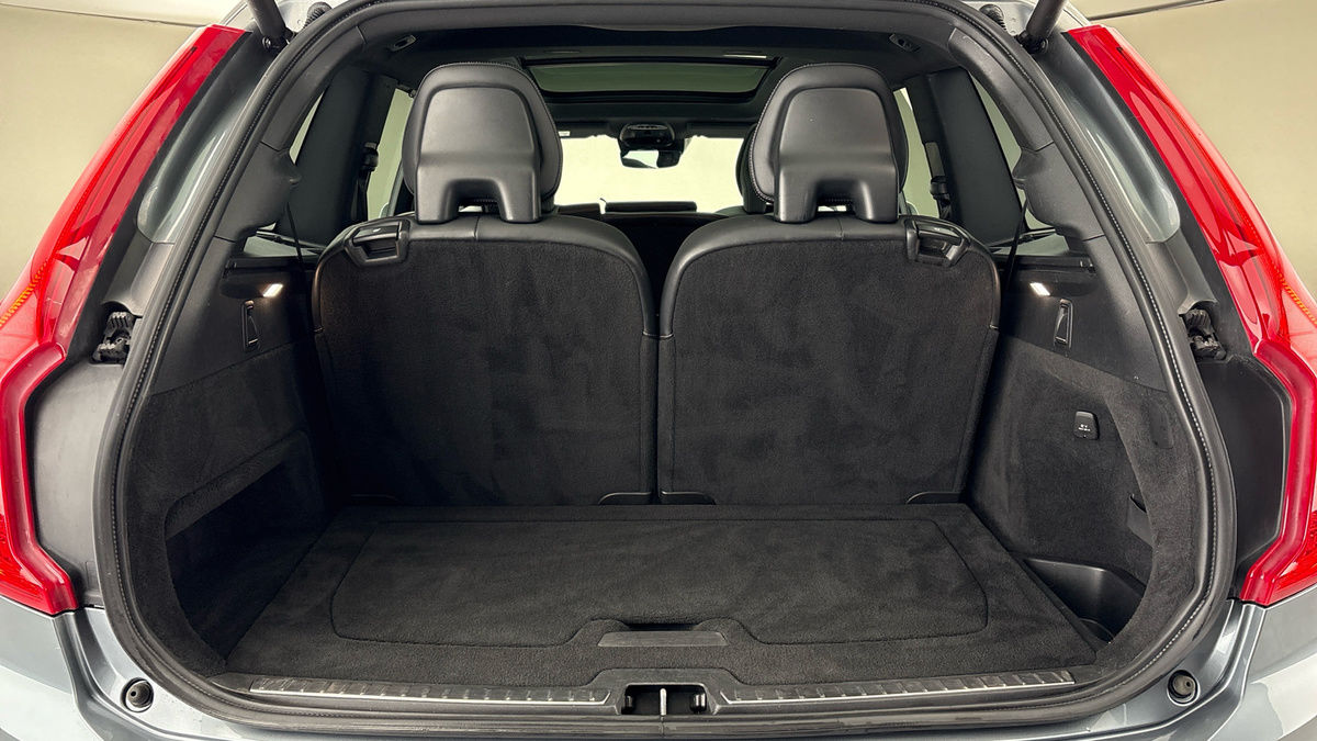 Volvo XC90 Image 11