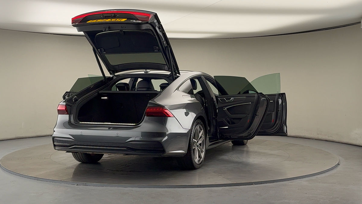 More views of Audi A7