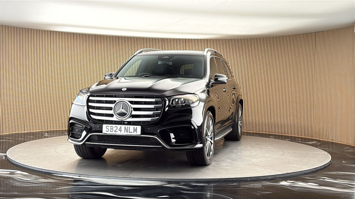 More views of Mercedes-Benz GLS