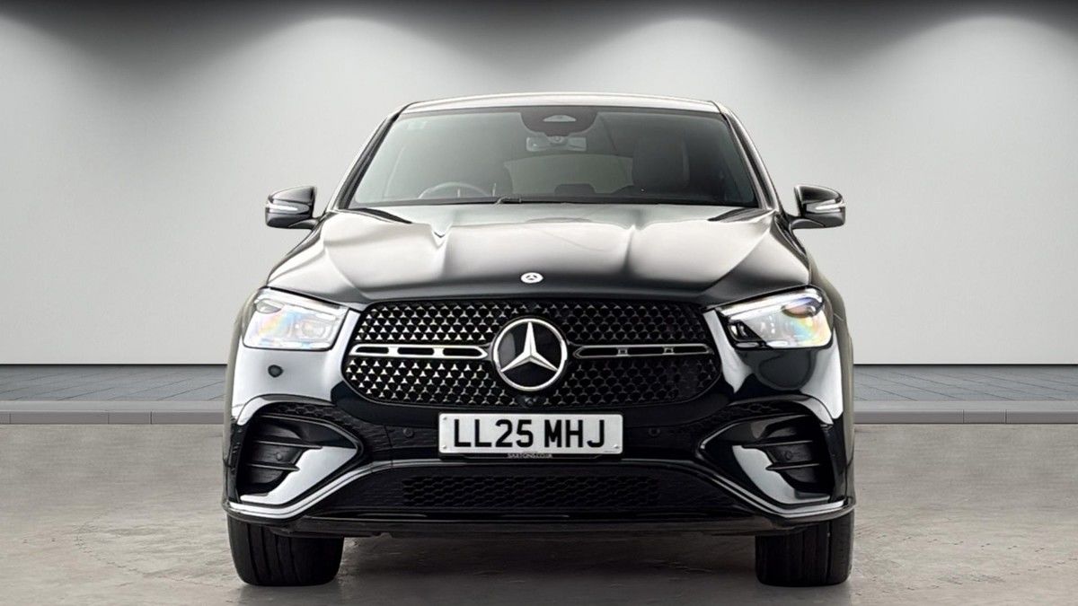 More views of Mercedes-Benz GLE